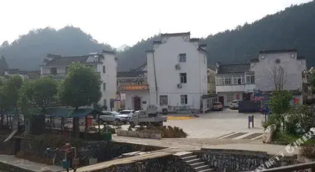 Jixi Longchuan Village Local Restaurant Inn, Prenota Hotel Hotel a Anhui con parcheggio, Parcheggio