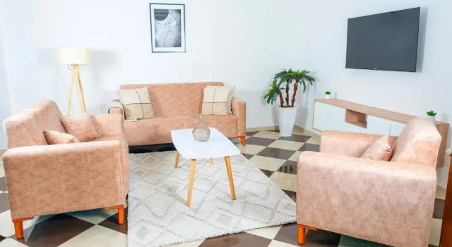 Luxueux Appartement à Bir Mourad Raïs, Buchen Sie Ferienwohnung Apartments in Algier, Ferienwohnung