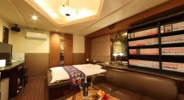 Hotel La Siena (Adult Only), Book Hotel Hoteller i Higashiosaka med parkering, Parkering
