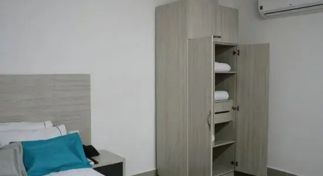 Номер Standard Hotel Lleras Express