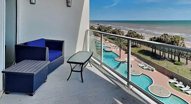 Номер Standard Western Waves by Ryson Vacation Rentals