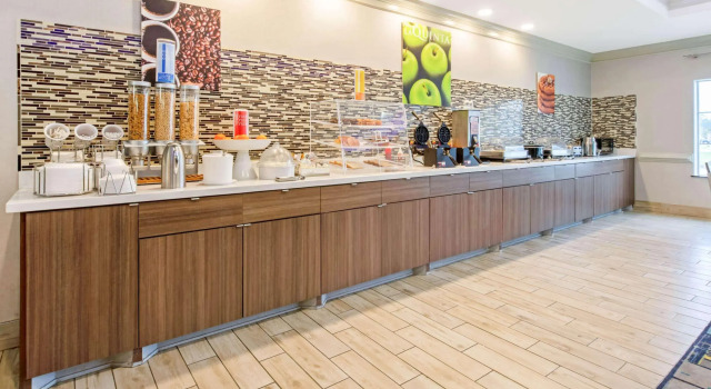 La Quinta Inn & Suites Lake Charles Prien Lake Rd