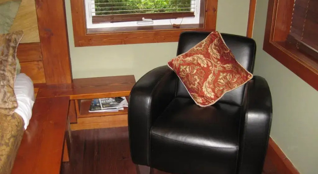 Vanisle Luxury Suites