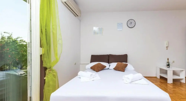 Amazing Apartment in Trogir With 1 Bedrooms and Wifi, Забронировать Апартаменты/квартира Трогир 