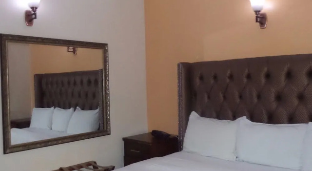 Двухместный номер Superior Sugarland Hotel & Suites