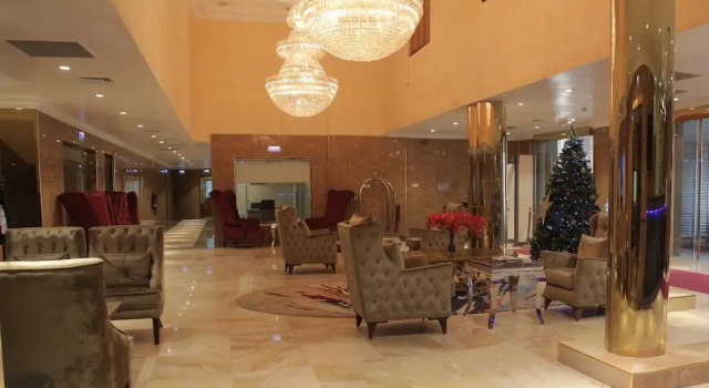 BON Hotel Elvis