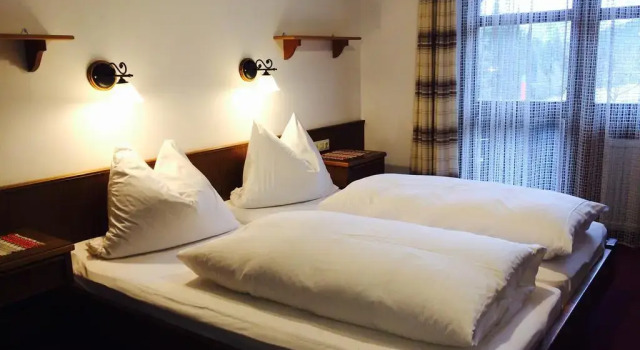 Hotel Gailberghöhe, Rezerwuj Hotel Hotele w Karyntia z parkingiem, Parking