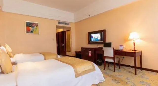 Номер Business Li Jing Hotel