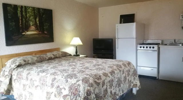 Evergreen Motel, Rezerwuj Motel Princeton Okanagan-Similkameen