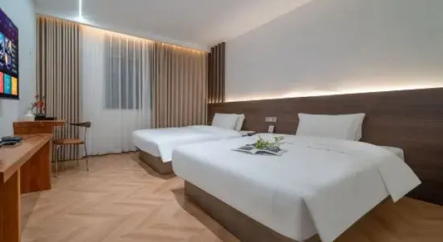 Семейный люкс Tonglu Shuanglong No.1 Hotel (Yaolin Wonderland & OMG Heartbeat Paradise Branch)