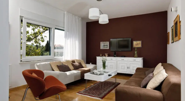 Luxury beach apartment private parking