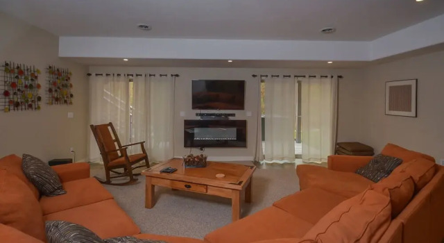 Barley Moon Retreat 5 Bedroom House, Забронировать Отель СПА-отели Мак-Генри, рядом с Funland, SPA-услуги