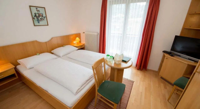Hotel Lipeter & Bergheimat, Rezervați Hotel Hoteluri în Carintia cu parcare, Parcare