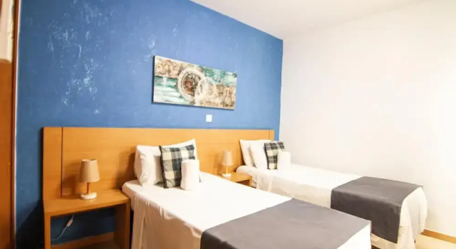 Deluxe ApartHotel, Забронировать Отель Отели Сантьягу с завтраком, Завтраки