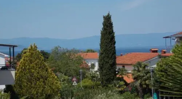 Apartment Sladić, Buchen Sie Ferienwohnung Njivice Insel Krk