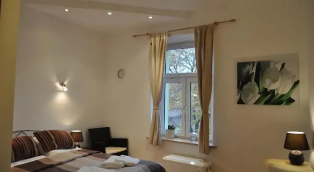 Florianska Gate Luxury Apartments, Забронировать Апартаменты/квартира Апартаменты Кракова, рядом с Church of the Holy Apostles Peter and Paul, Апартаменты/квартира
