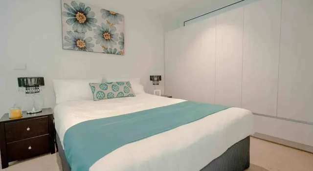 Семейные апартаменты с 2 комнатами с видом на город Absolute Collins Apartments
