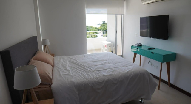 Dos Orillas Monoambiente 412, Rezervasyon Otel Colonia havuzlu oteller, Yüzme Havuzu
