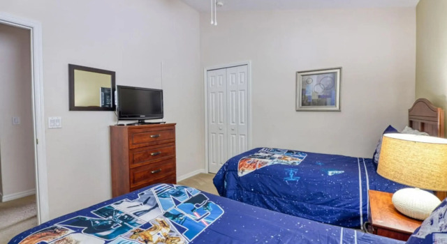 Family Pool Home - 9 Miles to Disney - Game Room