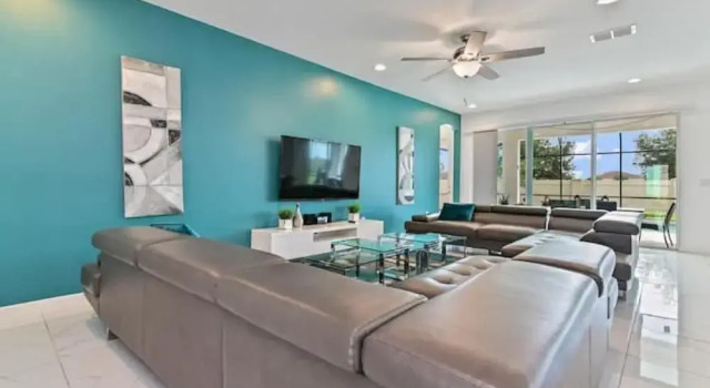 Charming Spacious Pool Home by Disney, Rezerwuj Hotel Kissimmee Kissimmee
