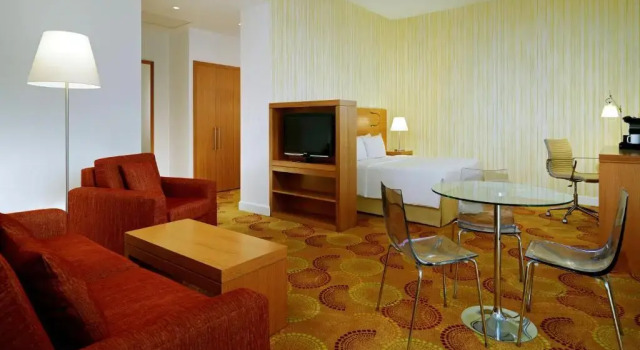 Полулюкс Courtyard by Marriott Budapest City Center