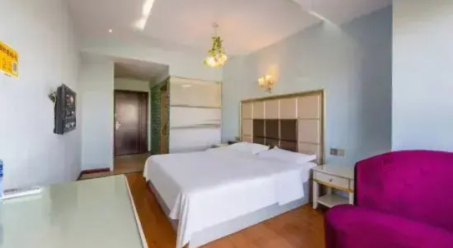 Chongqing Helan Hotel (Chongqing Yitong College), Foglalás Szálloda Csungking Csungking