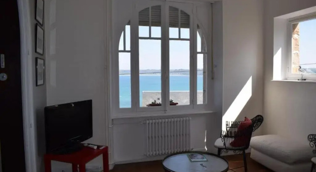 Jolie maison VUE MER en granit rose dans un quartier calme de PERROS-GUIREC - Ref 929, Rezerwuj Hotel Perros-Guirec 