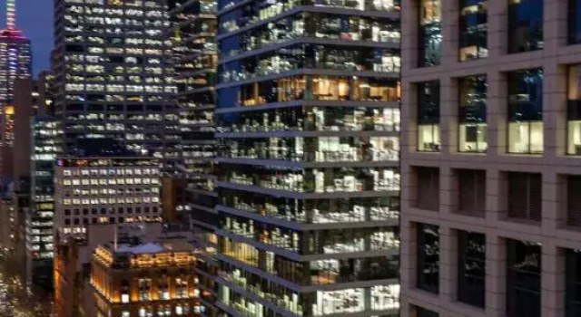 Collins Street 1BR Wake Up to Stunning City View, Забронировать Отель Бизнес-отели Мельбурна, рядом с Australian Institute of Management, 4* 5*