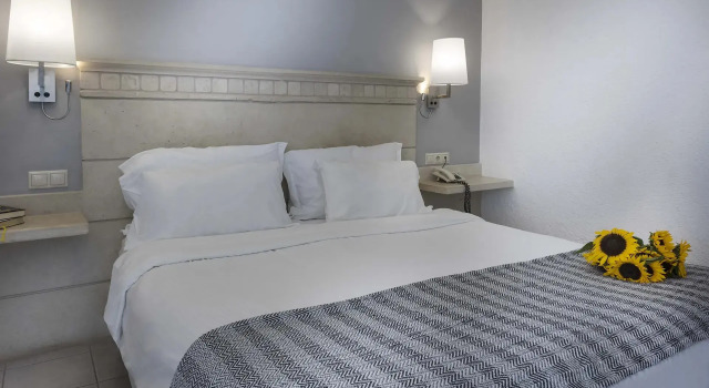 Двухместный номер Garden or Mountain view Glaros Beach Hotel