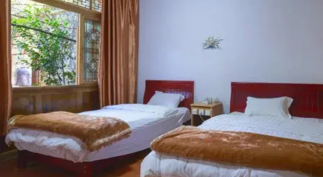 Fragrant Autumn Farmhouse Stay, Buchen Sie Hotel Hotels in Yunnan mit Parkplatz, Parkplätze