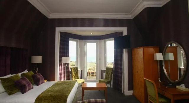 Номер Superior Old Manor Hotel