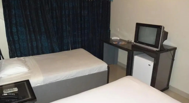 Camera Deluxe Hotel Sky Tower
