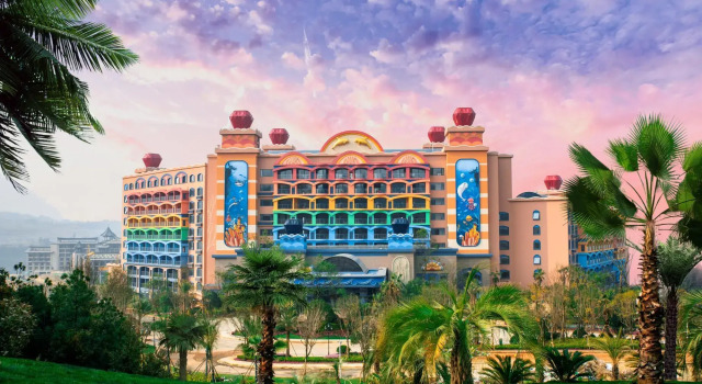 Dolphin Bay Hotel, Rezerwuj Hotel Hotele w Yuxi z basenem, Basen