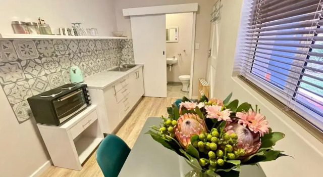 Апартаменты c 1 комнатой Cozy apartments in Belgrade, Čukarica, Železnik, free parking and WiFi