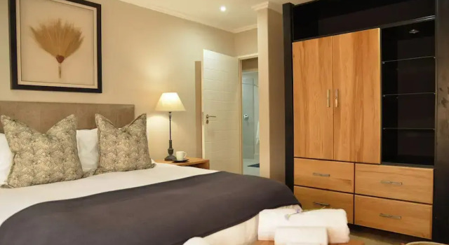 Garden Route Safari Camp, Book Hotel Hoteller i Mossel med parkering, Parkering