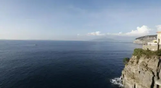 Il Riccio di Sole a Meno di 5 Minuti Da Sorrento