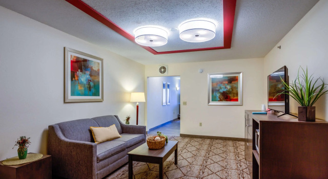 Двухместный люкс с 2 комнатами Best Western Nittany Inn Milroy