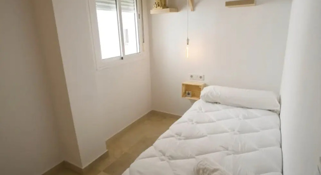 Confy And Centric Duplex, Забронировать Отель Севилья провинция Севилья, рядом с La Torre de Don Fadrique