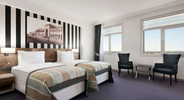 Ramada Hotel & Suites by Wyndham Edirne, Varaa Hotelli Hotellit Marmara-alue pysäköinnillä, Pysäköinti