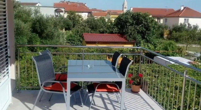 Апартаменты c 1 комнатой с балконом Studio Apartment Aparments Mendula