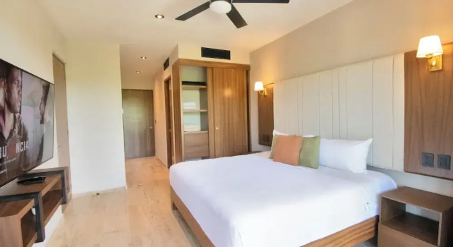 Номер Comfort Hacienda Tuk by The Spot Rentals