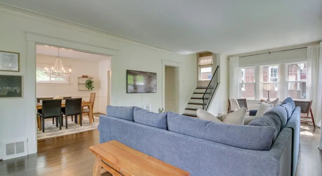 Pet-friendly Cincinnati Retreat w/ Hot Tub, Book Feriehus Cincinnati 