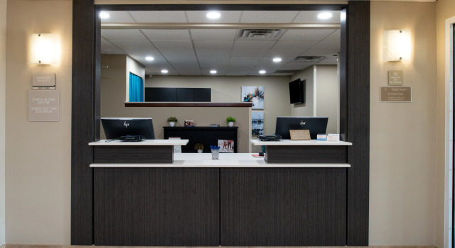 Candlewood Suites Olathe by IHG