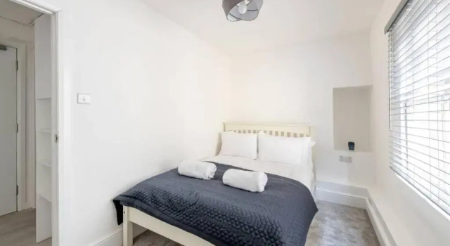 2 Bed City Centre Apartment 1 min from Bath Abbey, Varaa Huoneisto Asunnot kohteessa Merseyside, Huoneisto