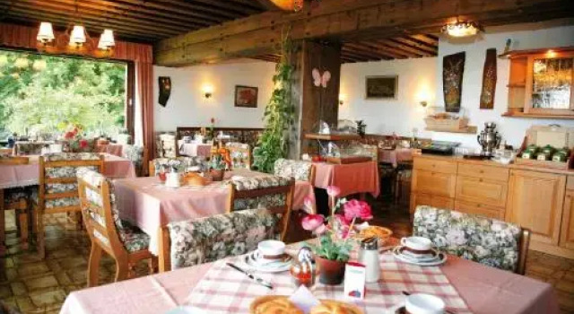 Hotel Garni Frhstckspension Neff, Rezervovat Hotel Hotely v Carinthia s parkováním, Parkování