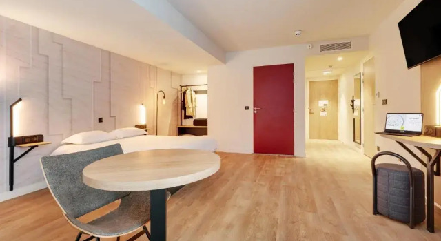 Двухместный номер для людей с ограниченными возможностями B&B HOTEL Lille Lillenium Eurasanté