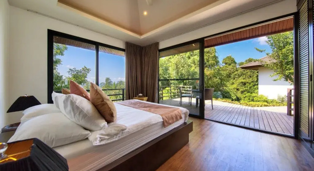 Sunset Heights Villa