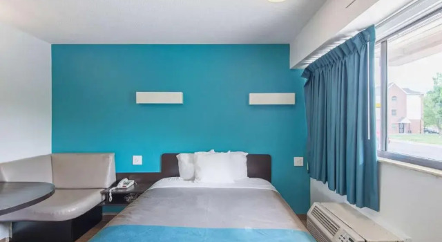 Двухместный номер Standard Motel 6-Overland Park, KS