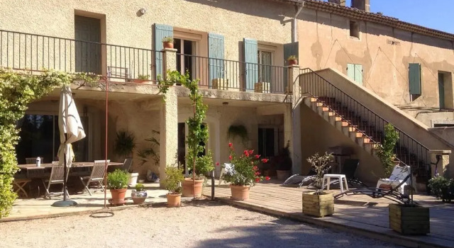 House With 4 Bedrooms in Le Thor, With Private Pool, Enclosed Garden a, Prenota Hotel Le Thor Valchiusa