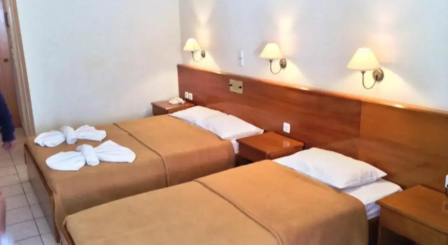 Трёхместный номер Standard Andreolas Beach Hotel